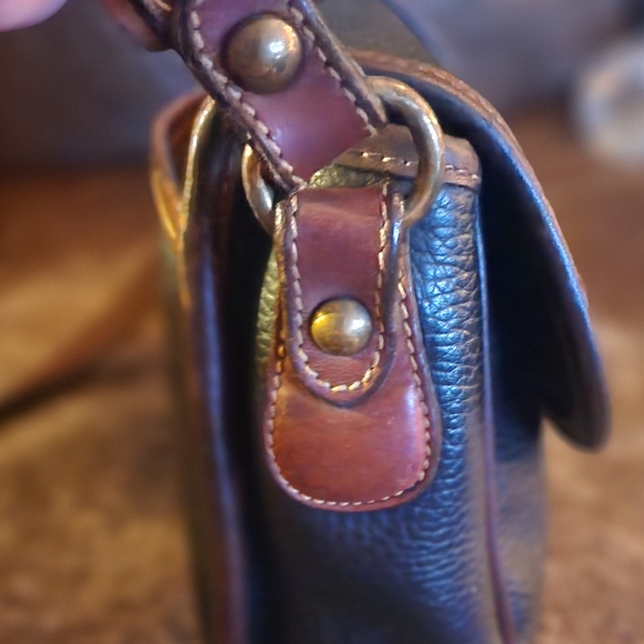 Vintage Coach Sheridan Crossbody 4JM-4224 Pebbled Navy Blue Made In Costa Rica - Picture 10 of 10